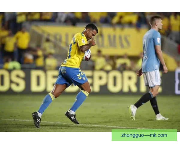 马克·安德烈·特尔施特根右膝髌腱完全断裂赛季报销震惊西甲足坛